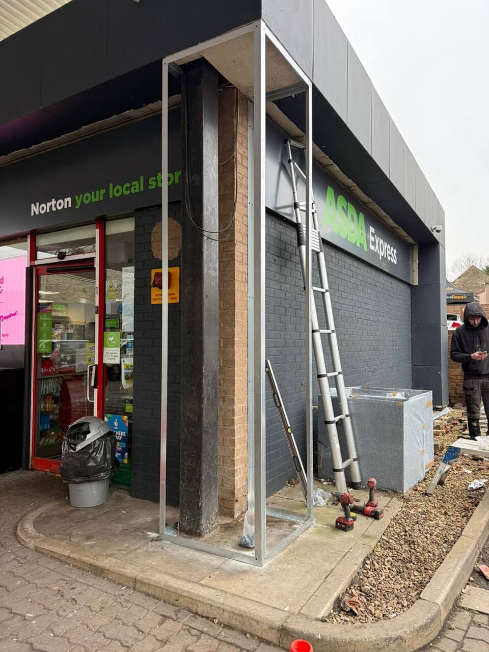 aluminium powder coat flashing installation